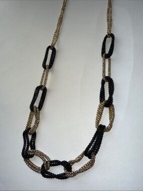 Women’s Black and Gold Linked Chain Necklace |24”